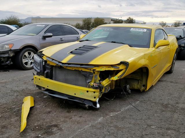 2G1FK1EJXF9132234 - 2015 CHEVROLET CAMARO 2SS YELLOW photo 2