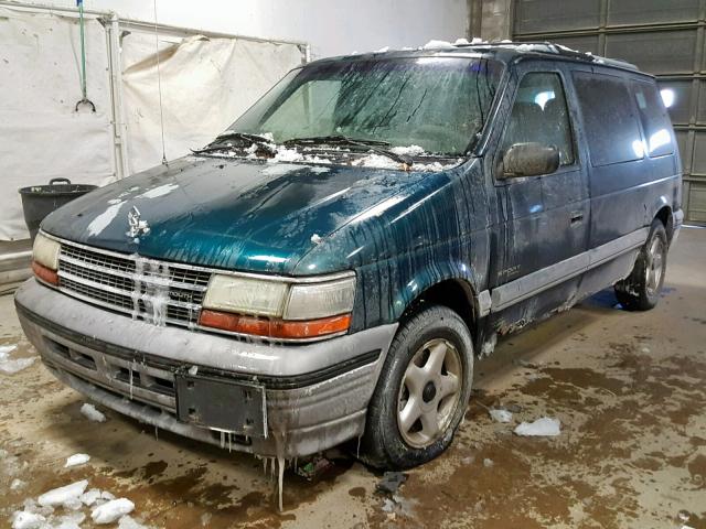 2P4GH45R9SR300517 - 1995 PLYMOUTH VOYAGER SE TEAL photo 2