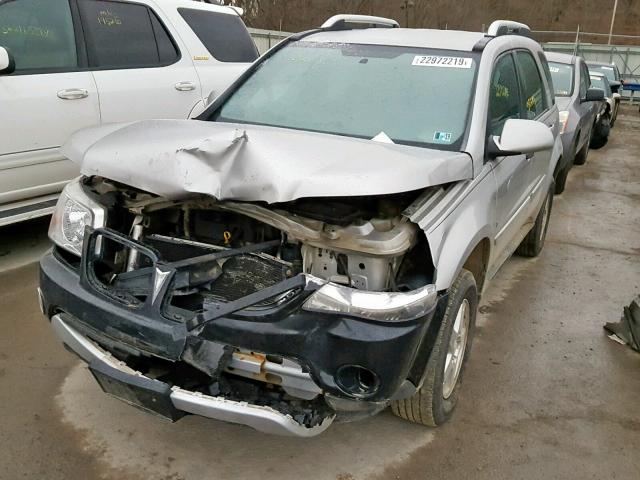 2CKDL63F576050074 - 2007 PONTIAC TORRENT SILVER photo 2