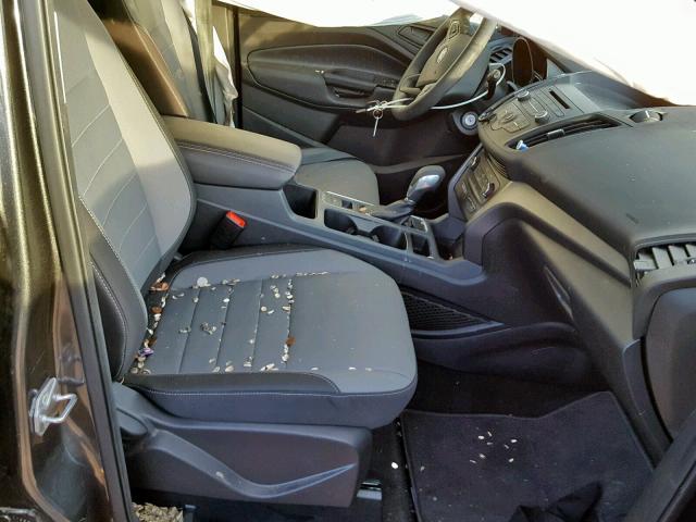 1FMCU0F70JUA09289 - 2018 FORD ESCAPE S GRAY photo 5