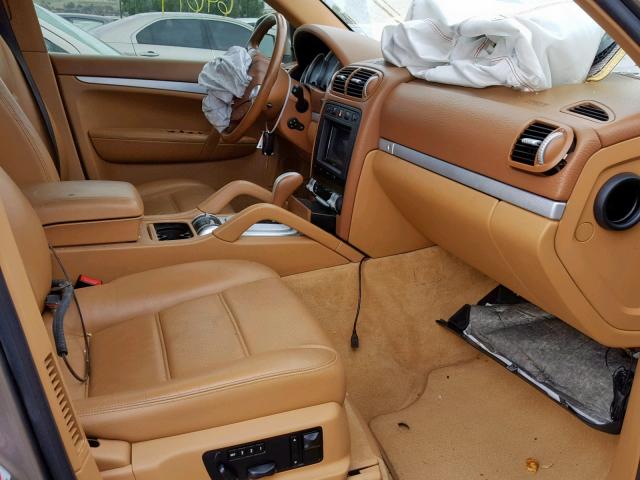WP1AB29P44LA68122 - 2004 PORSCHE CAYENNE S 棕色 照片 5
