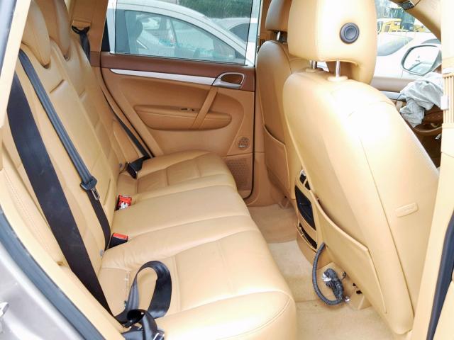 WP1AB29P44LA68122 - 2004 PORSCHE CAYENNE S 棕色 照片 6