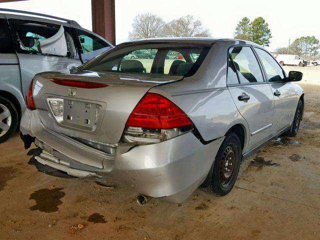 1HGCM55147A063401 - 2007 HONDA ACCORD VAL SILVER photo 4