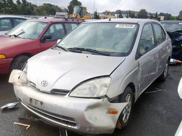 JT2BK18U020050375 - 2002 TOYOTA PRIUS SILVER photo 2