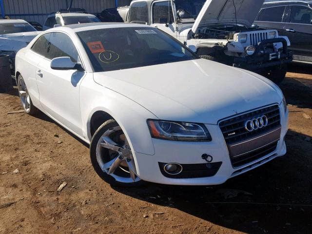 WAULFAFR3BA079195 - 2011 AUDI A5 PREMIUM WHITE photo 1