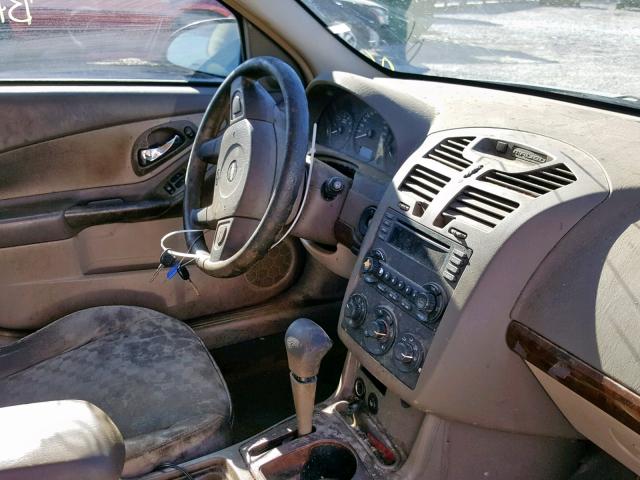 1G1ZT54815F211152 - 2005 CHEVROLET MALIBU LS GOLD photo 9