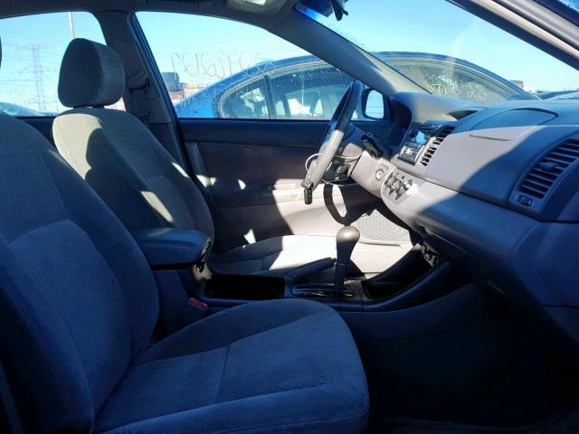 4T1BE32K23U670698 - 2003 TOYOTA CAMRY LE 蓝色 照片 5