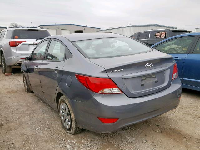 KMHCT4AE6GU057632 - 2016 HYUNDAI ACCENT SE SILVER photo 3