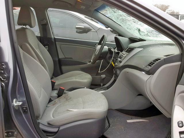 KMHCT4AE6GU057632 - 2016 HYUNDAI ACCENT SE SILVER photo 5