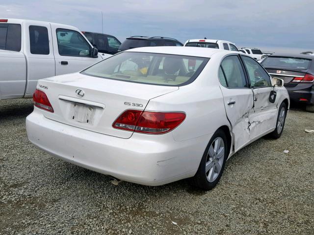 JTHBA30G155119141 - 2005 LEXUS ES 330 WHITE photo 4