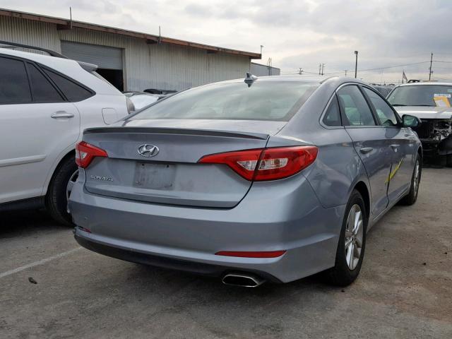 5NPE24AFXFH007107 - 2015 HYUNDAI SONATA SE SILVER photo 4