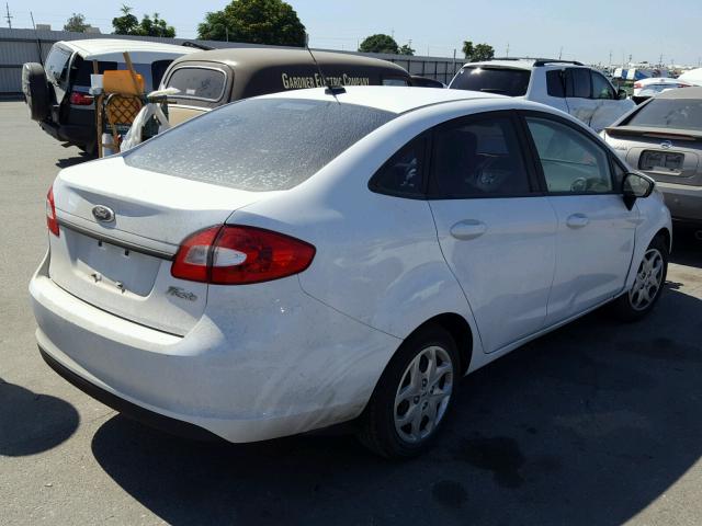 3FADP4AJ2DM156190 - 2013 FORD FIESTA S WHITE photo 4