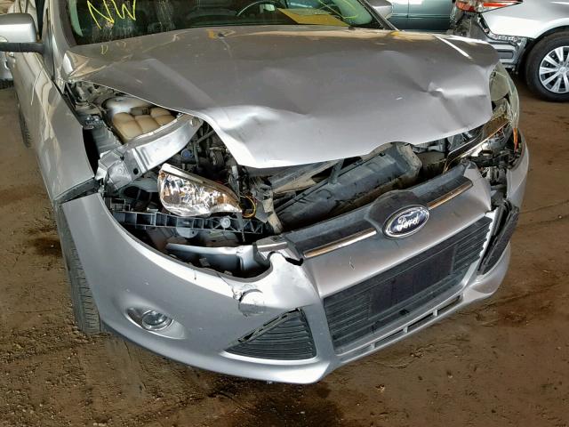 1FADP3K29DL264597 - 2013 FORD FOCUS SE SILVER photo 9