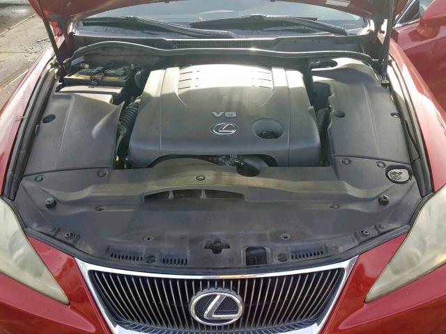 JTHBK262765000515 - 2006 LEXUS IS 250 RED photo 7