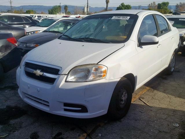 KL1TD5DE3BB252389 - 2011 CHEVROLET AVEO LS WHITE photo 2