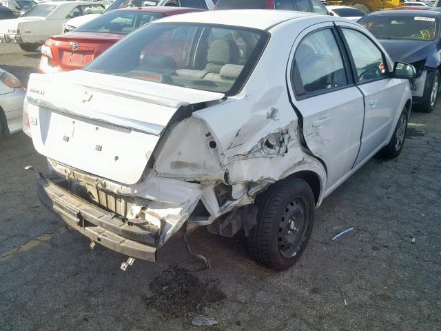 KL1TD5DE3BB252389 - 2011 CHEVROLET AVEO LS WHITE photo 4