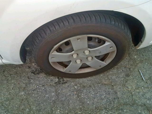 KL1TD5DE3BB252389 - 2011 CHEVROLET AVEO LS WHITE photo 9