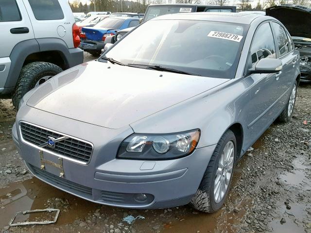 YV1MS382562223774 - 2006 VOLVO S40 2.4I GRAY photo 2