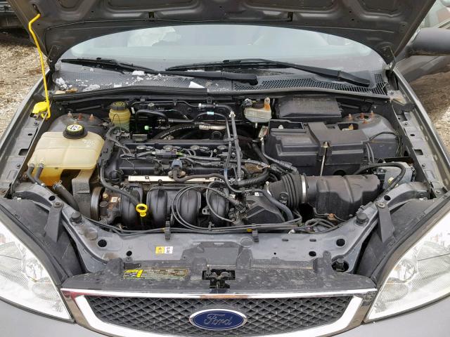 1FAHP34N46W136326 - 2006 FORD FOCUS ZX4 GRAY photo 7