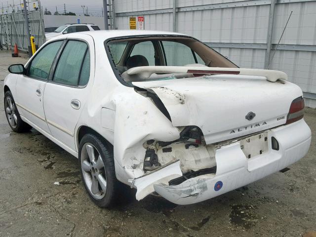 1N4BU31D0VC202896 - 1997 NISSAN ALTIMA XE WHITE photo 3