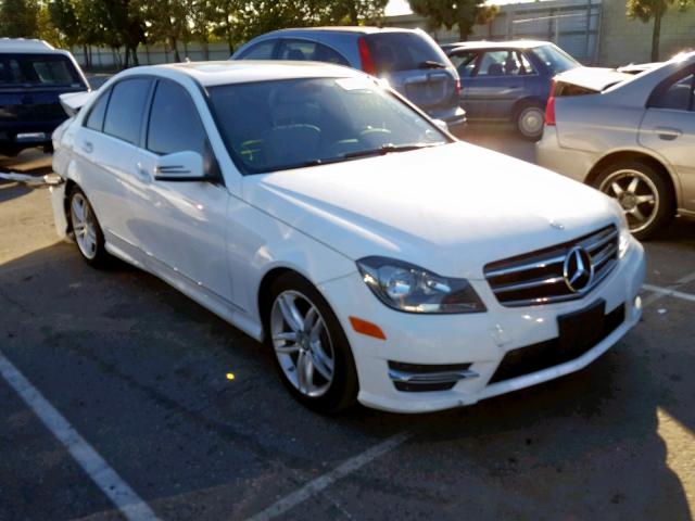 WDDGF4HB0EG187433 - 2014 MERCEDES-BENZ C 250 WHITE photo 1