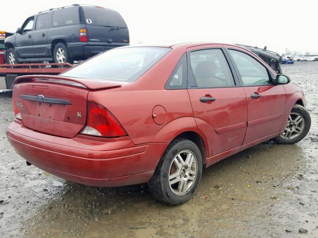 1FAFP34394W167610 - 2004 FORD FOCUS SE C RED photo 4