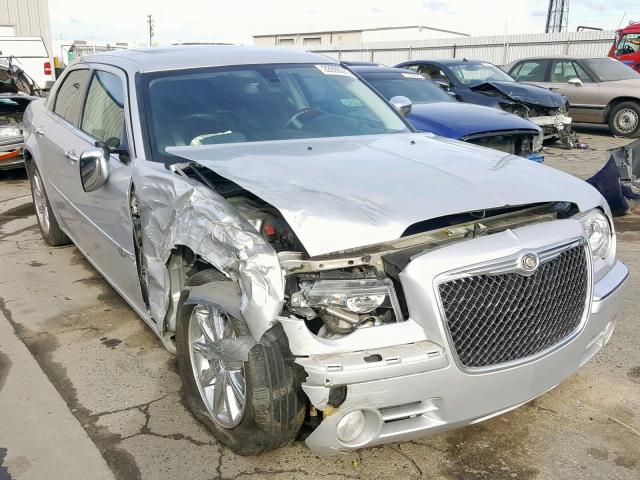 2C3CA6CT9AH113370 - 2010 CHRYSLER 300C SILVER photo 1