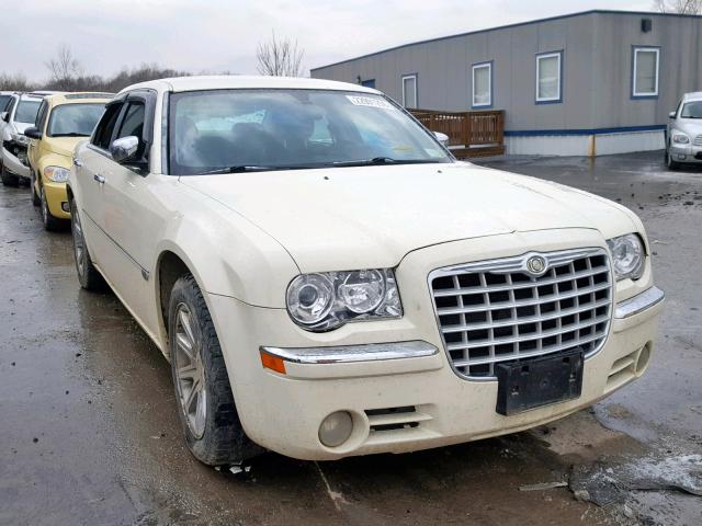 2C3JA63H75H100853 - 2005 CHRYSLER 300C WHITE photo 1