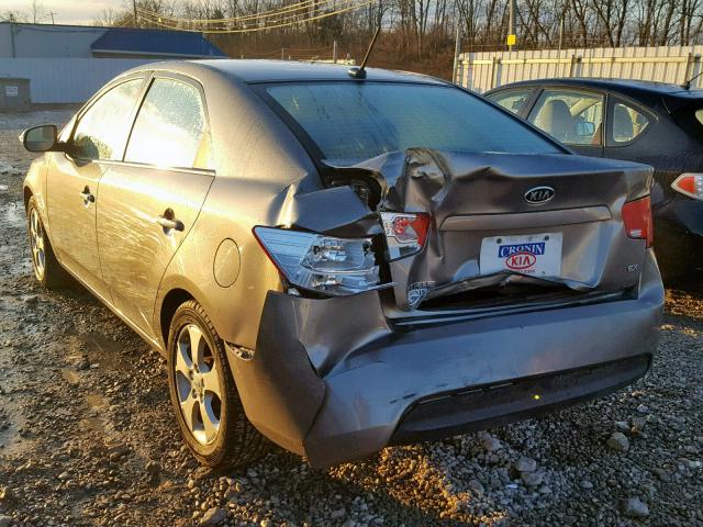 KNAFU4A25A5288394 - 2010 KIA FORTE EX GRAY photo 3