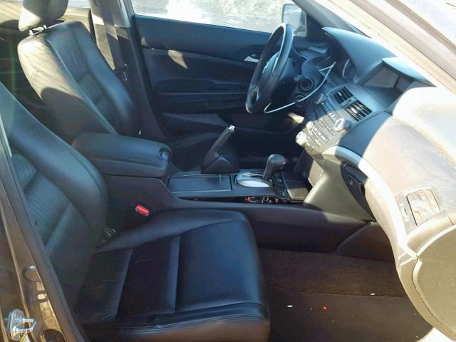 1HGCP2F62BA131705 - 2011 HONDA ACCORD GRAY photo 5