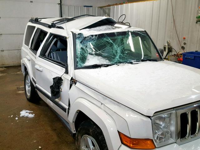 1J8HG48N97C611670 - 2007 JEEP COMMANDER WHITE photo 10
