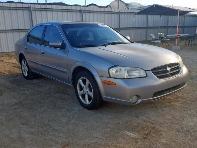 JN1CA31DX1T806928 - 2001 NISSAN MAXIMA GXE SILVER photo 1