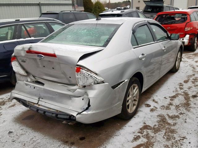 3FAHP0GA2AR110598 - 2010 FORD FUSION S GRAY photo 4