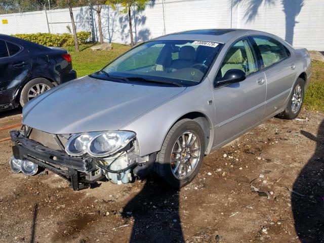 2C3HE66GX2H179324 - 2002 CHRYSLER 300M SILVER photo 2