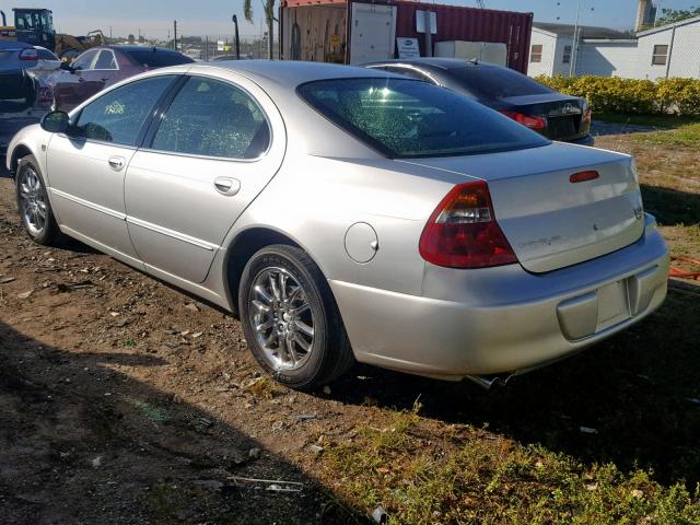 2C3HE66GX2H179324 - 2002 CHRYSLER 300M SILVER photo 3