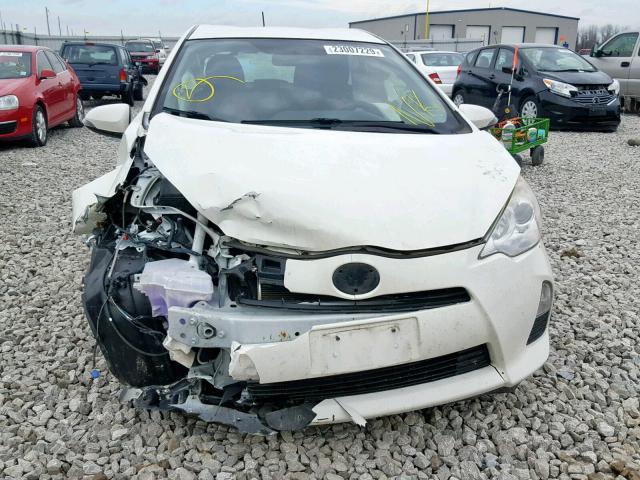 JTDKDTB34D1039891 - 2013 TOYOTA PRIUS C WHITE photo 9