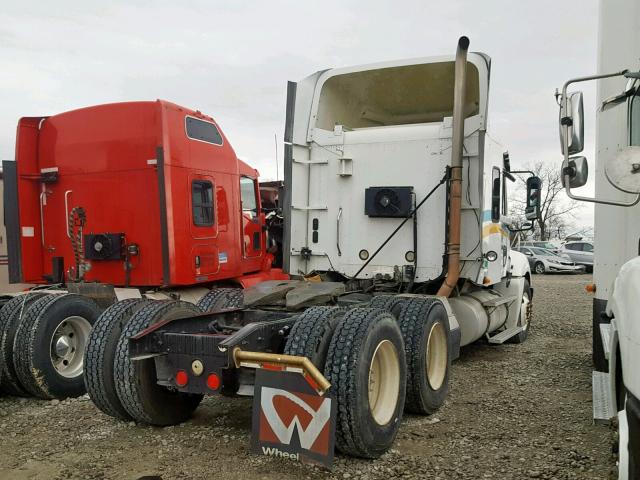 1FUJA6CK89LAJ0753 - 2009 FREIGHTLINER CONVENTION WHITE photo 4