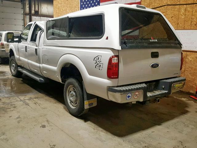 1FT8W3B63CEA81068 - 2012 FORD F350 SUPER WHITE photo 3