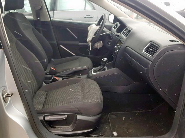 3VW2K7AJ0BM306194 - 2011 VOLKSWAGEN JETTA BASE Արծաթագույն լուսանկար 5