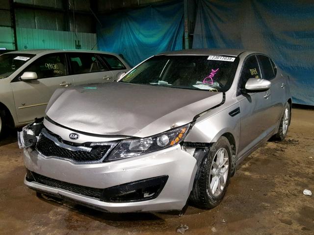 KNAGM4A74D5415382 - 2013 KIA OPTIMA LX SILVER photo 2