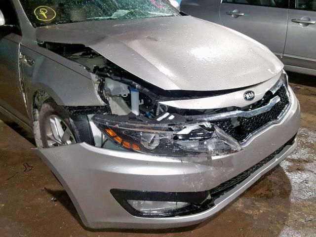 KNAGM4A74D5415382 - 2013 KIA OPTIMA LX SILVER photo 9