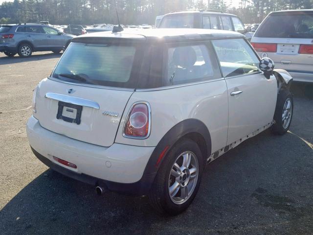 WMWSU3C51DT683026 - 2013 MINI COOPER WHITE photo 4