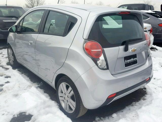 KL8CD6S98FC764355 - 2015 CHEVROLET SPARK 1LT SILVER photo 3