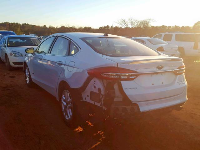 3FA6P0RU7HR368916 - 2017 FORD FUSION TIT WHITE photo 3