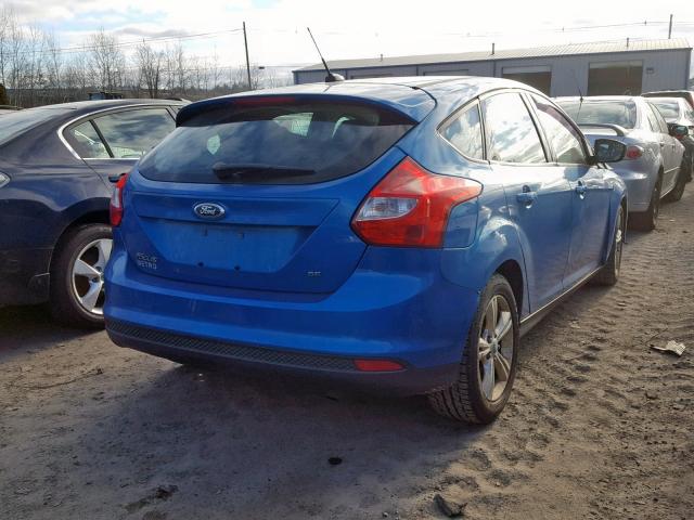 1FAHP3K27CL419101 - 2012 FORD FOCUS SE BLUE photo 4