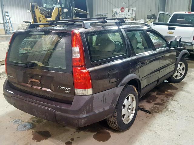 YV1SZ58D111008634 - 2001 VOLVO V70 XC BROWN photo 4