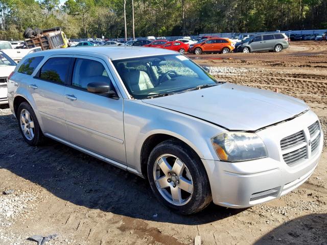 2D8GZ48VX5H537698 - 2005 DODGE MAGNUM SXT SILVER photo 1