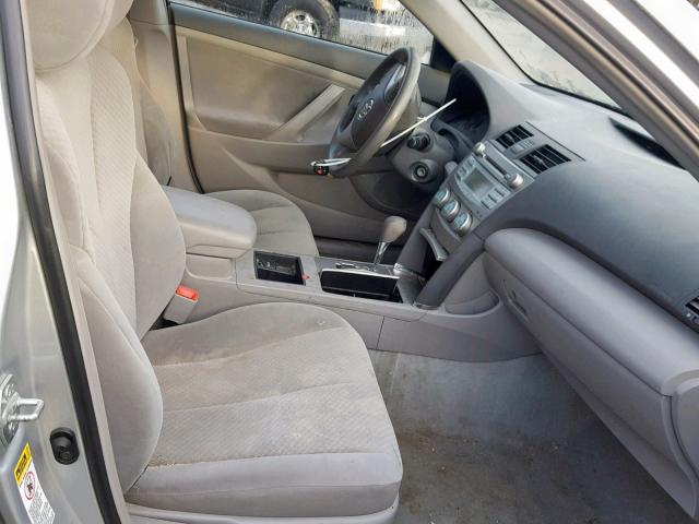 4T1BE46K27U112470 - 2007 TOYOTA CAMRY SILVER photo 5