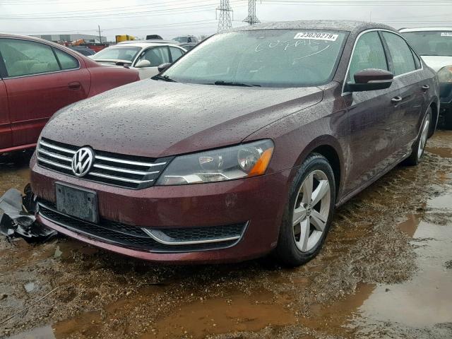 1VWBP7A39DC104655 - 2013 VOLKSWAGEN PASSAT SE BURGUNDY photo 2