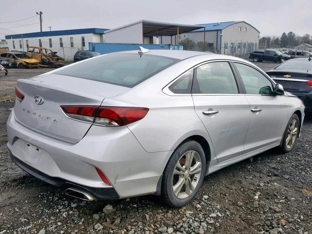 5NPE34AF3JH633877 - 2018 HYUNDAI SONATA SPO SILVER photo 4